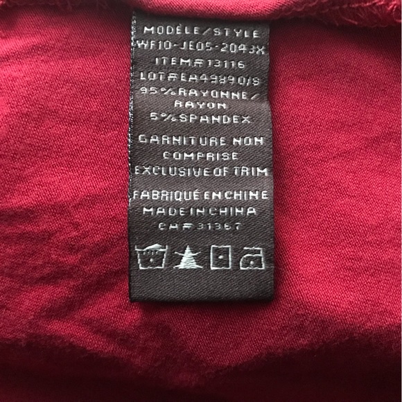 Jessica Image V-Neck, Empire Waist, Plus Size Red Sequin Shirt, Size 2X - Picture 7 of 7